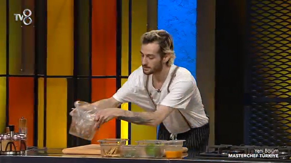 masterchef cagatay akgul kimdir nerelidir kac yasindadir